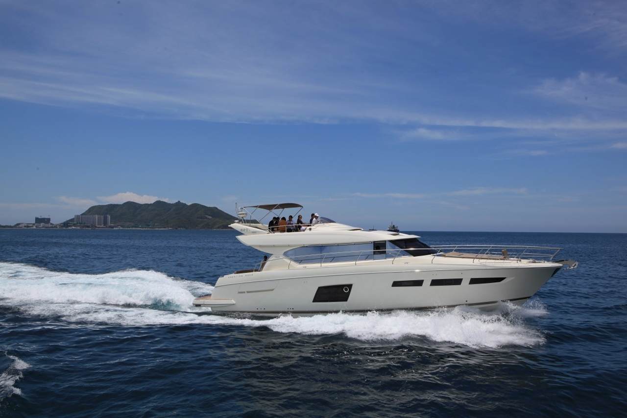 Prestige 620S Sea Trial in Sanya, China 4