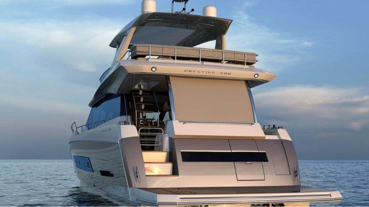 A new PRESTIGE YACHTS in September 2015 1