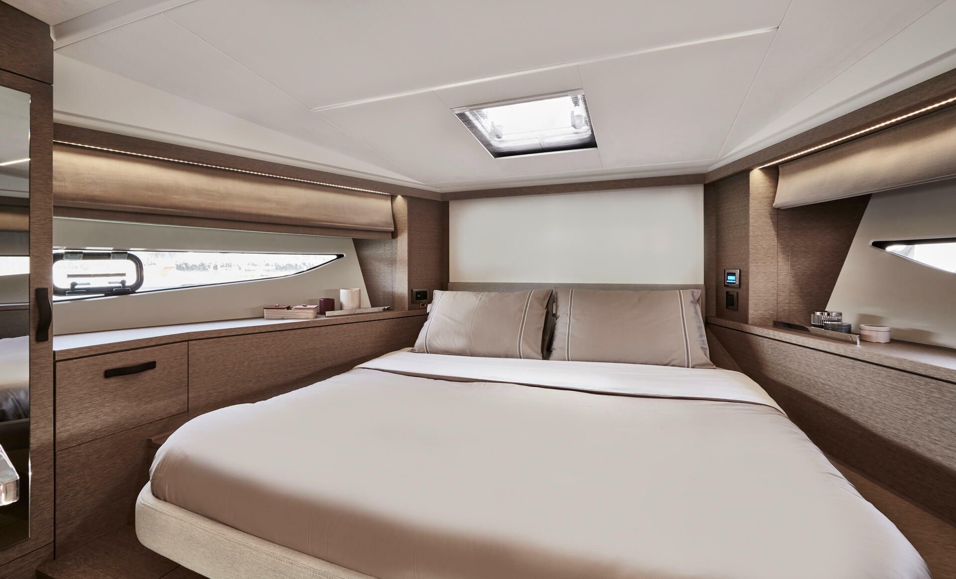 Yacht PRESTIGE 420, yacht de luxe F-Line