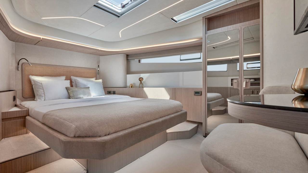 F4.9 Interior 7