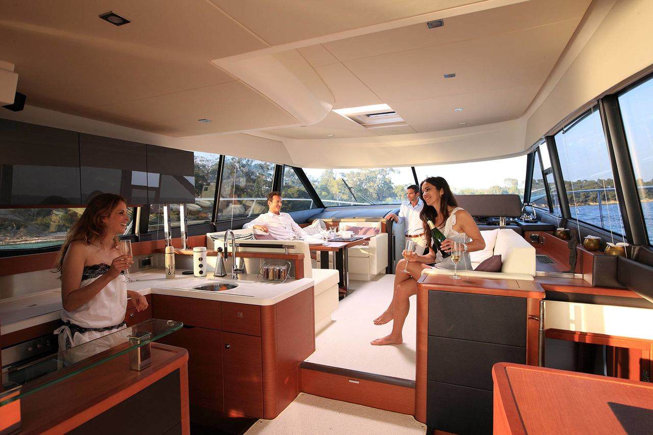 PRESTIGE 550 Exterior 3