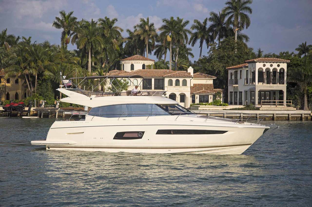 PRESTIGE 550 Exterior 16