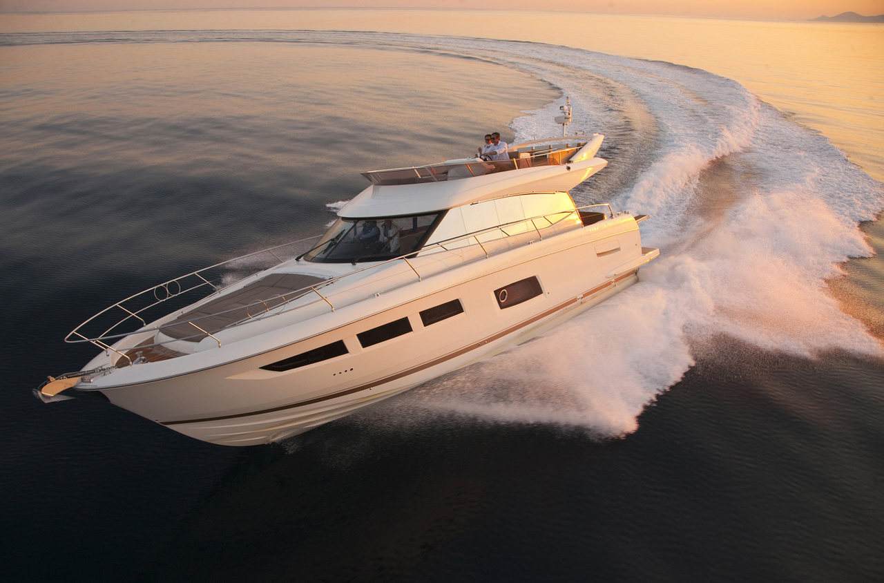 PRESTIGE 550 Exterior 8