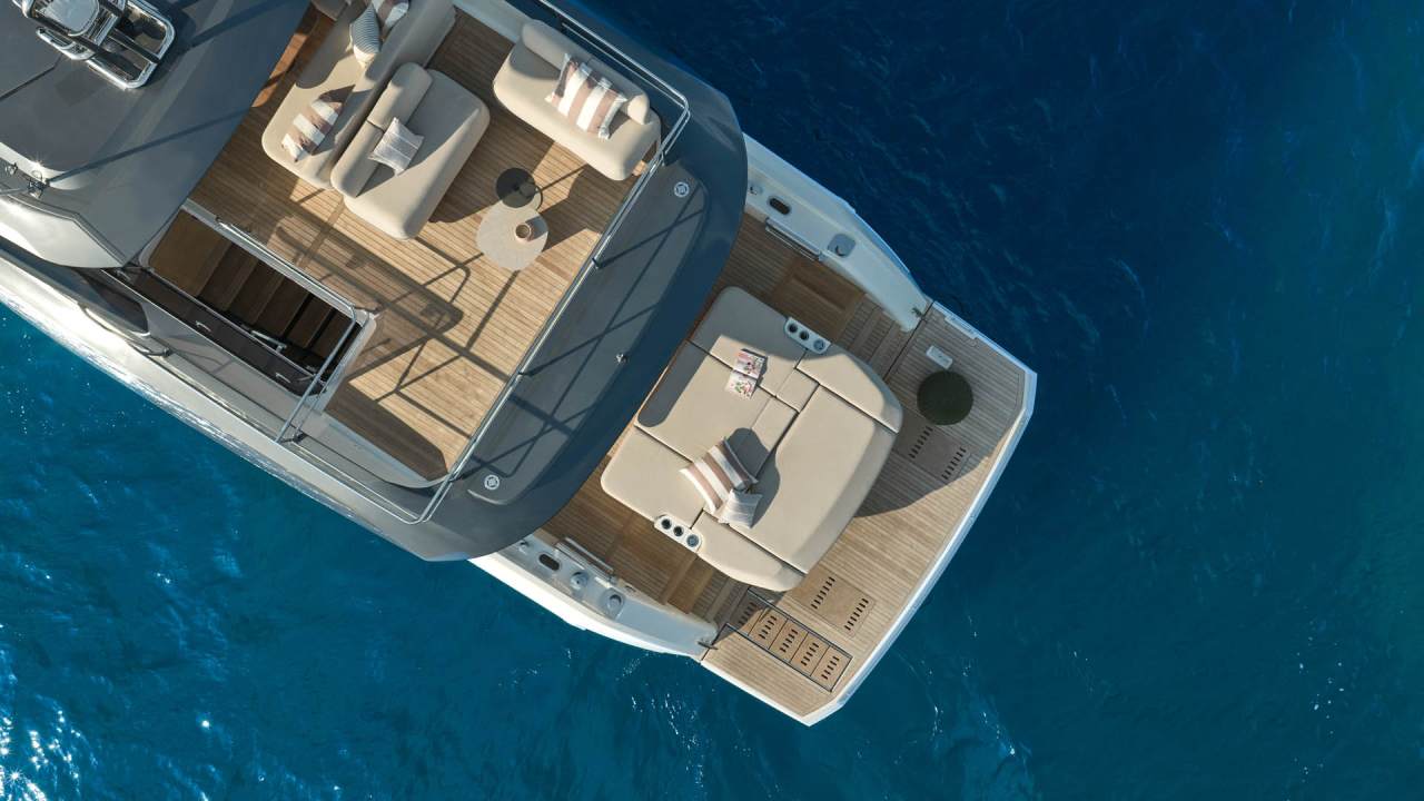 F6.7 Exterior 6