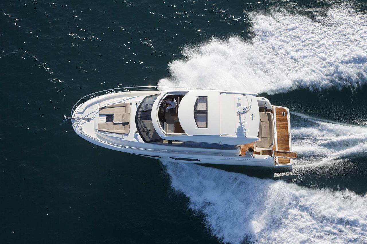 PRESTIGE 450S Exterior 19