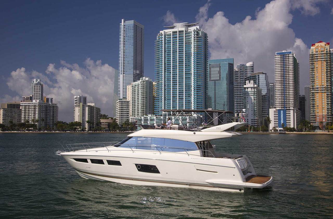 PRESTIGE 550 Exterior 14