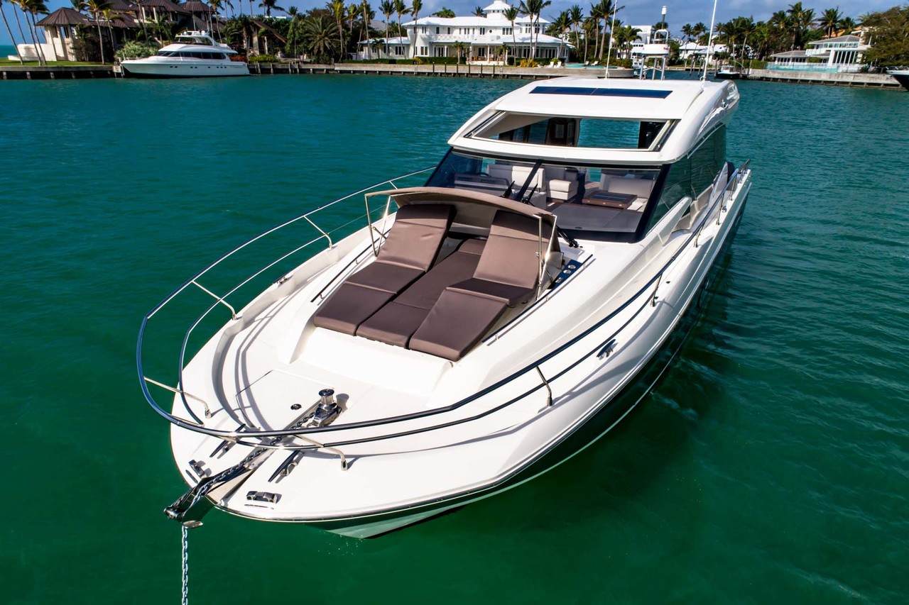 PRESTIGE 520S Exterior 6