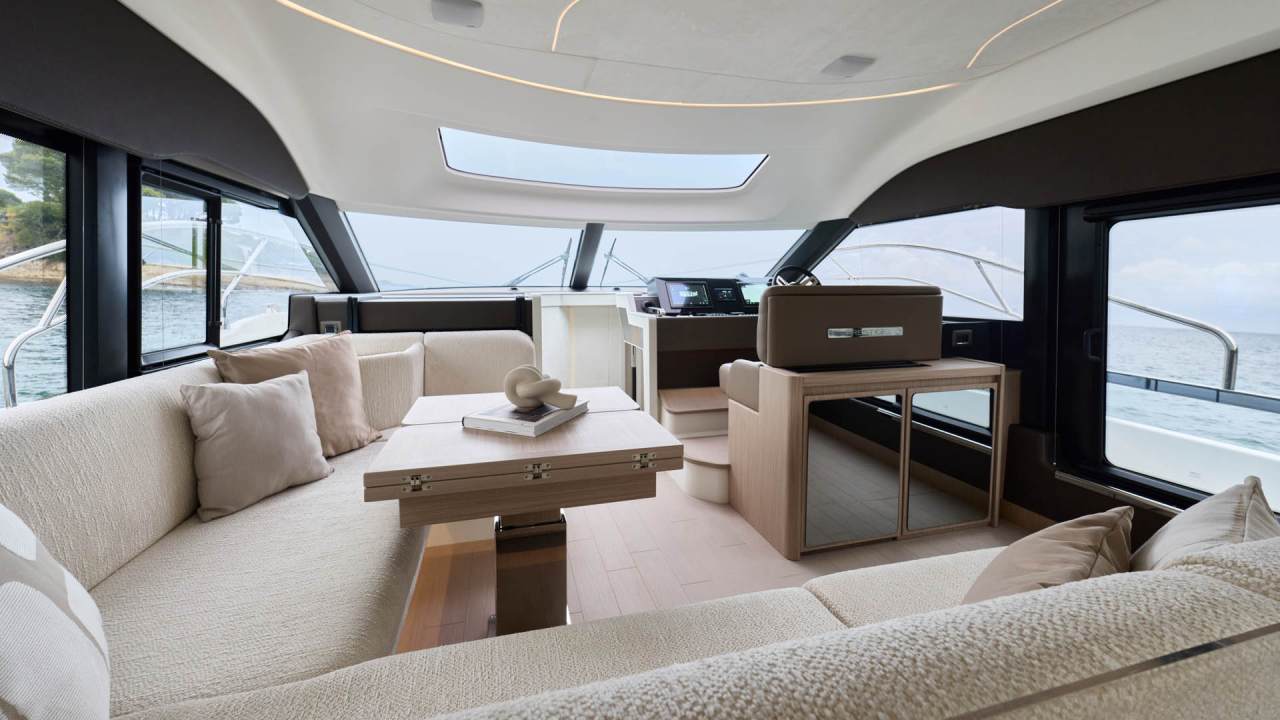 F4.9 Interior 5