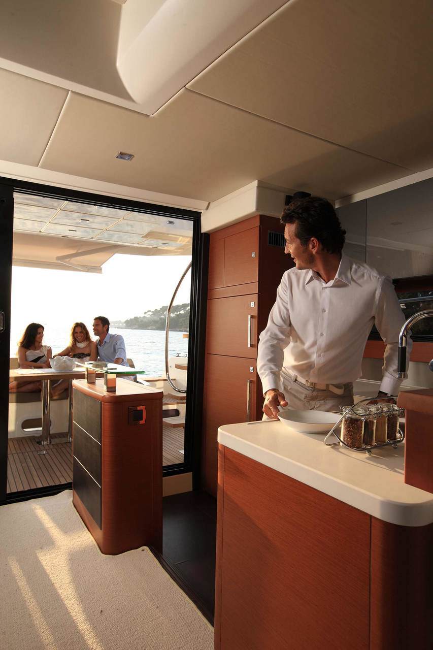 PRESTIGE 550 Exterior 4