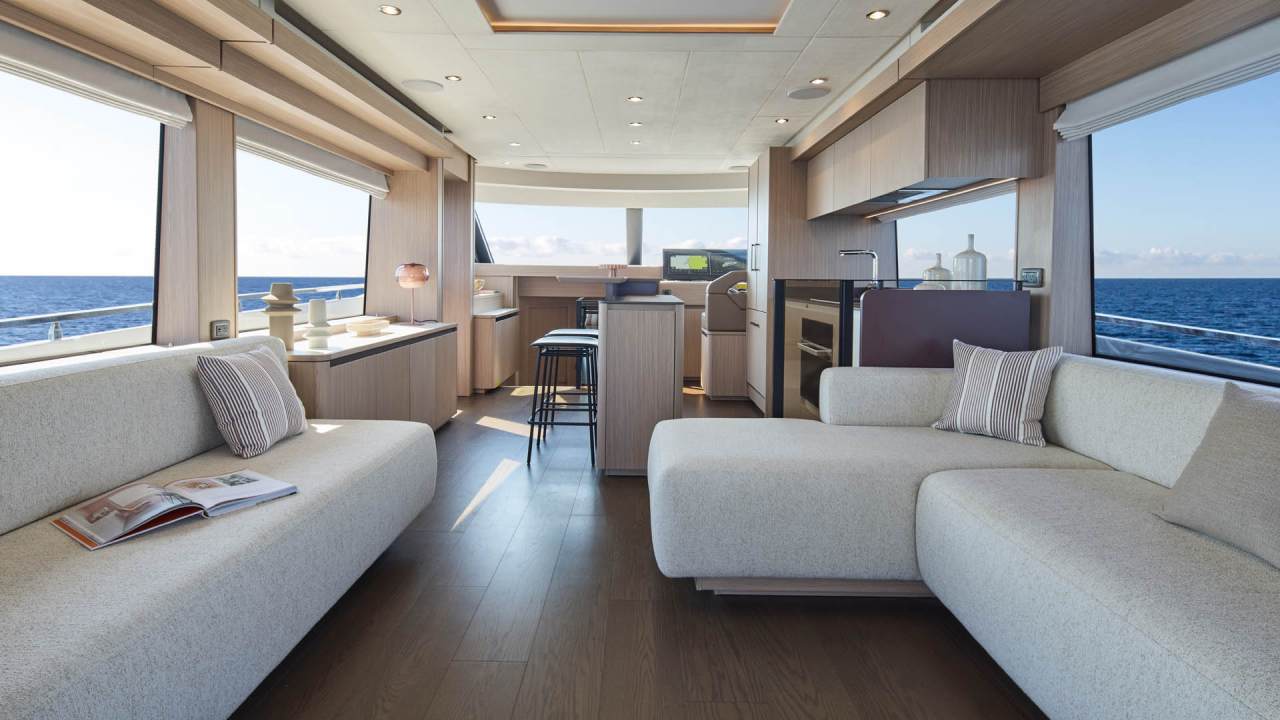 F6.7 Interior 4
