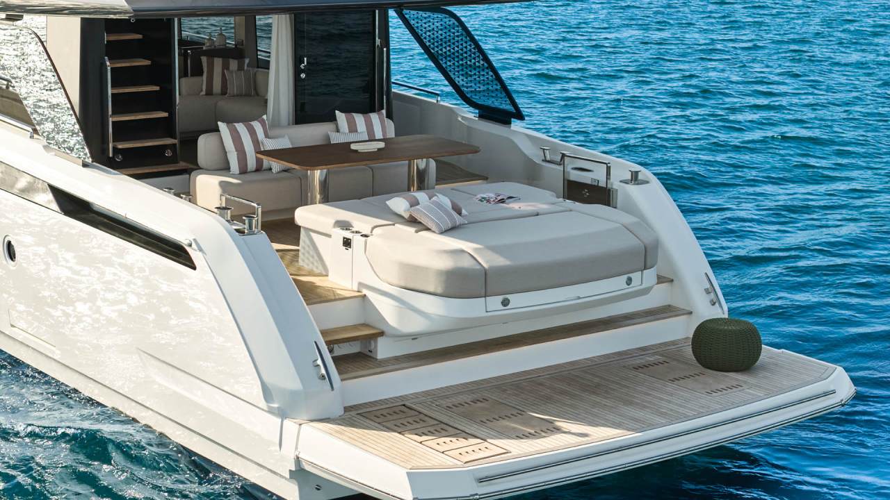 F6.7 Exterior 4