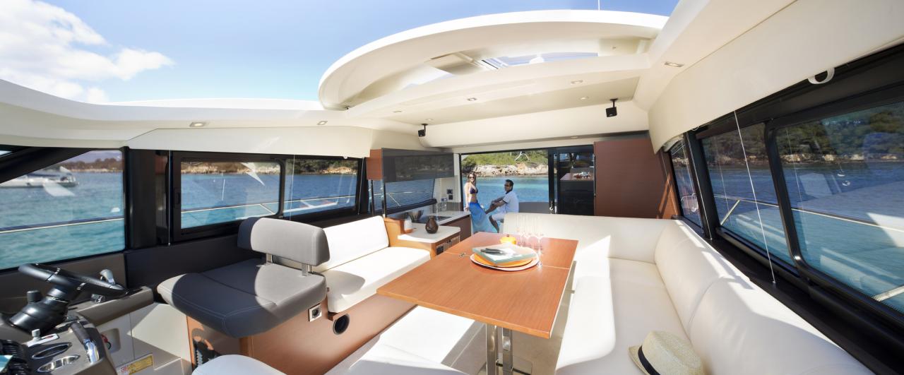 PRESTIGE 450S Exterior 7