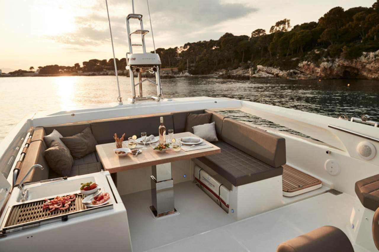 PRESTIGE 680S Exterior 20