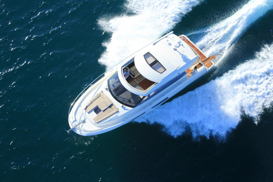 PRESTIGE 450S Exterior 27