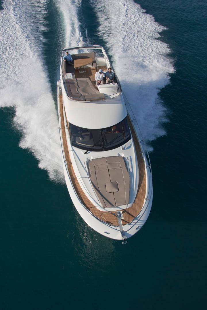 PRESTIGE 500 Exterior 18