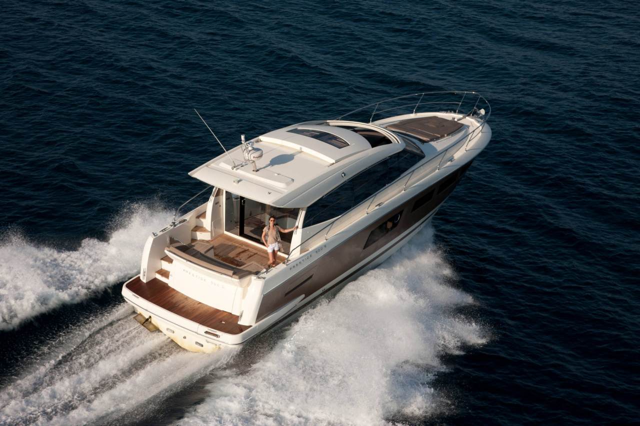 PRESTIGE 500S Exterior 35