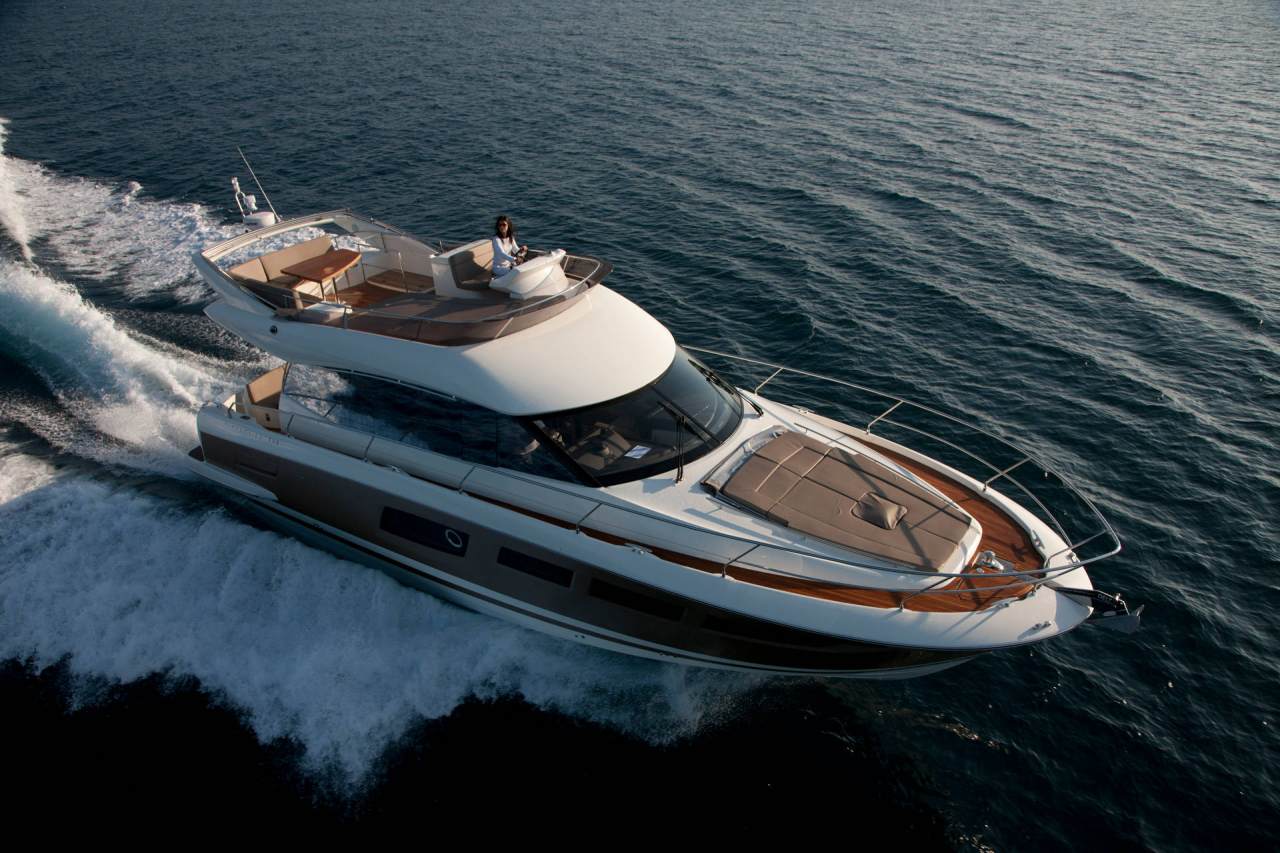 PRESTIGE 500 Exterior 26