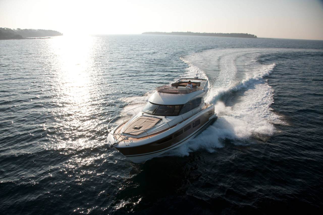 PRESTIGE 500 Exterior 29