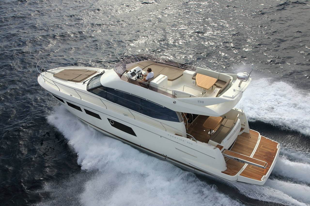 PRESTIGE 500 Exterior 37