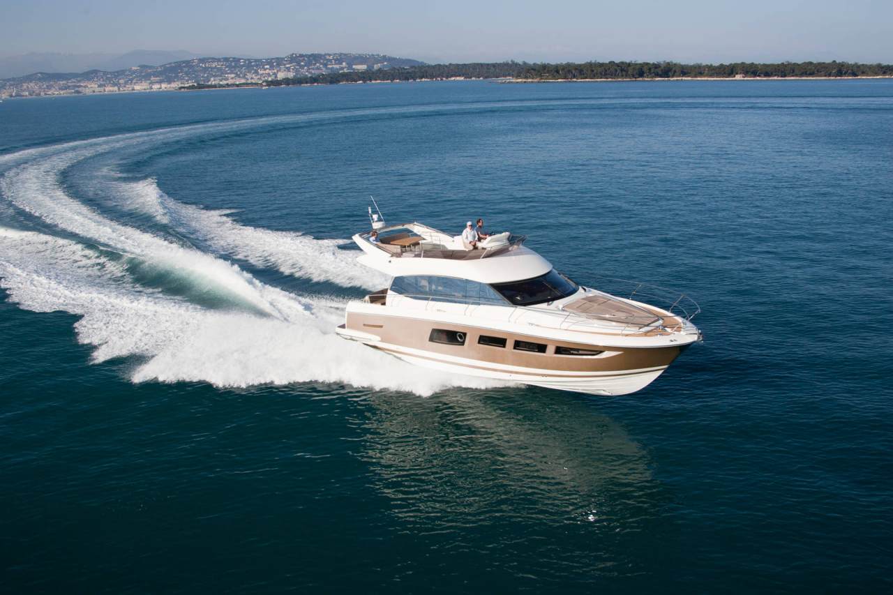 PRESTIGE 500 Exterior 15