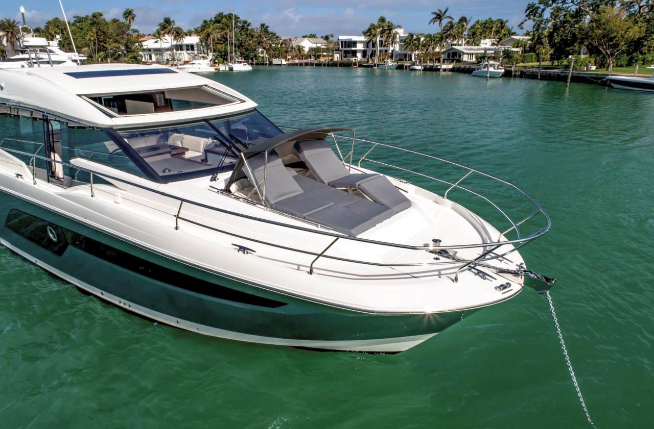 PRESTIGE 520S Exterior 4