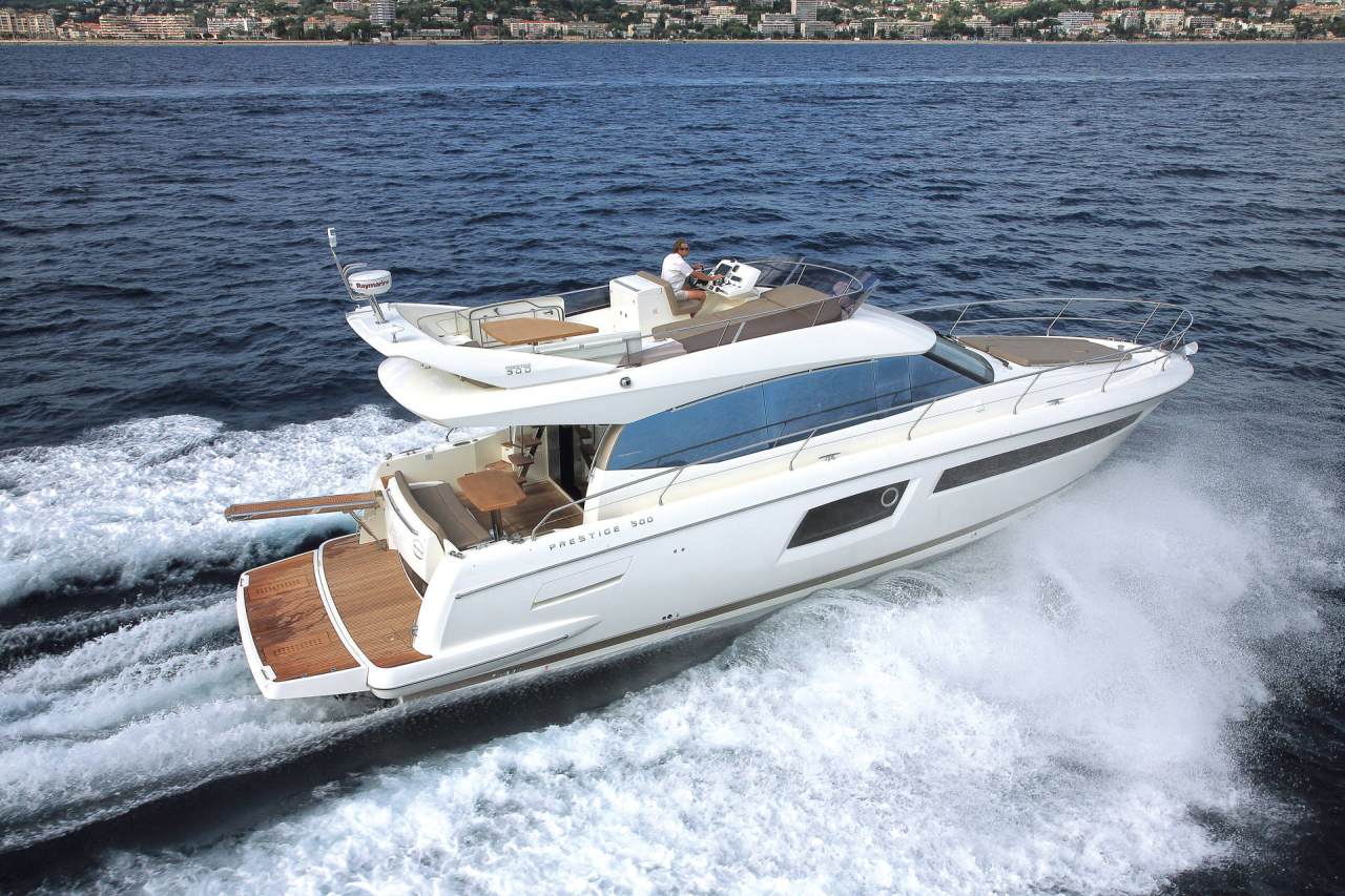 PRESTIGE 500 Exterior 1